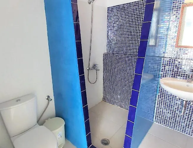 Ether Sunset מלון אויה