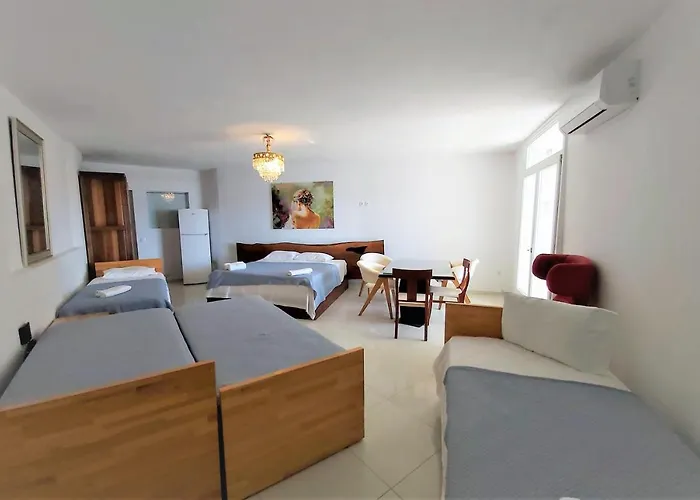 Ether Sunset Hotel Ia